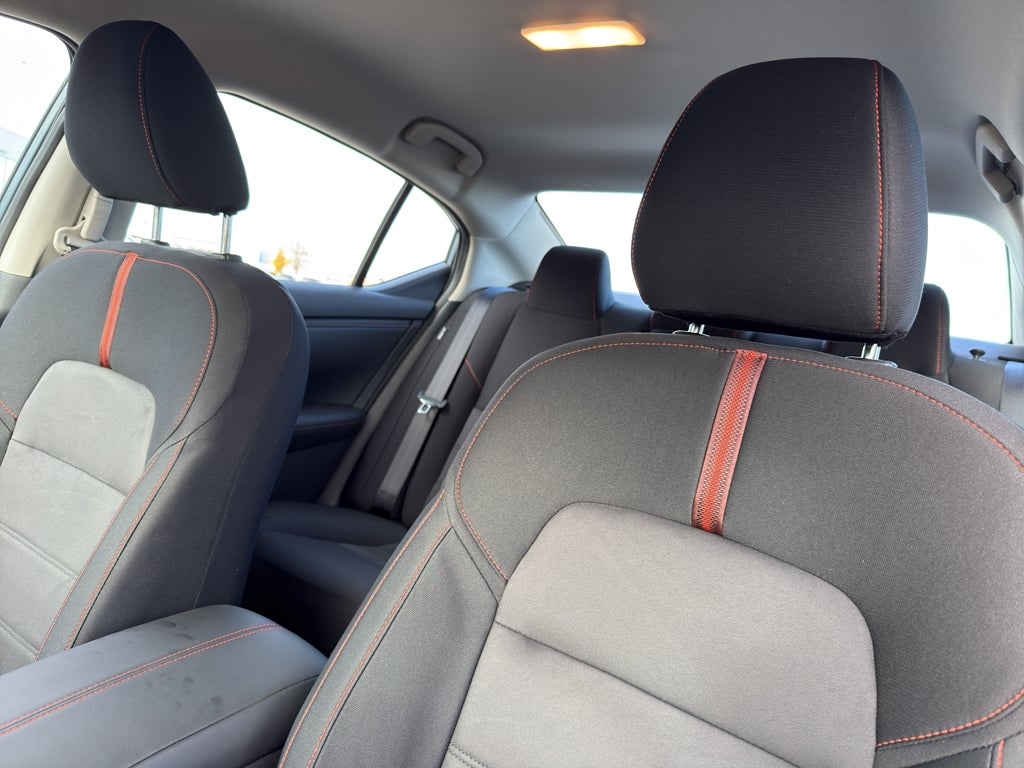 2025 Nissan Sentra SR CVT