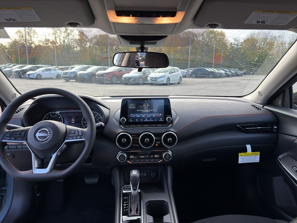 2025 Nissan Sentra SR CVT
