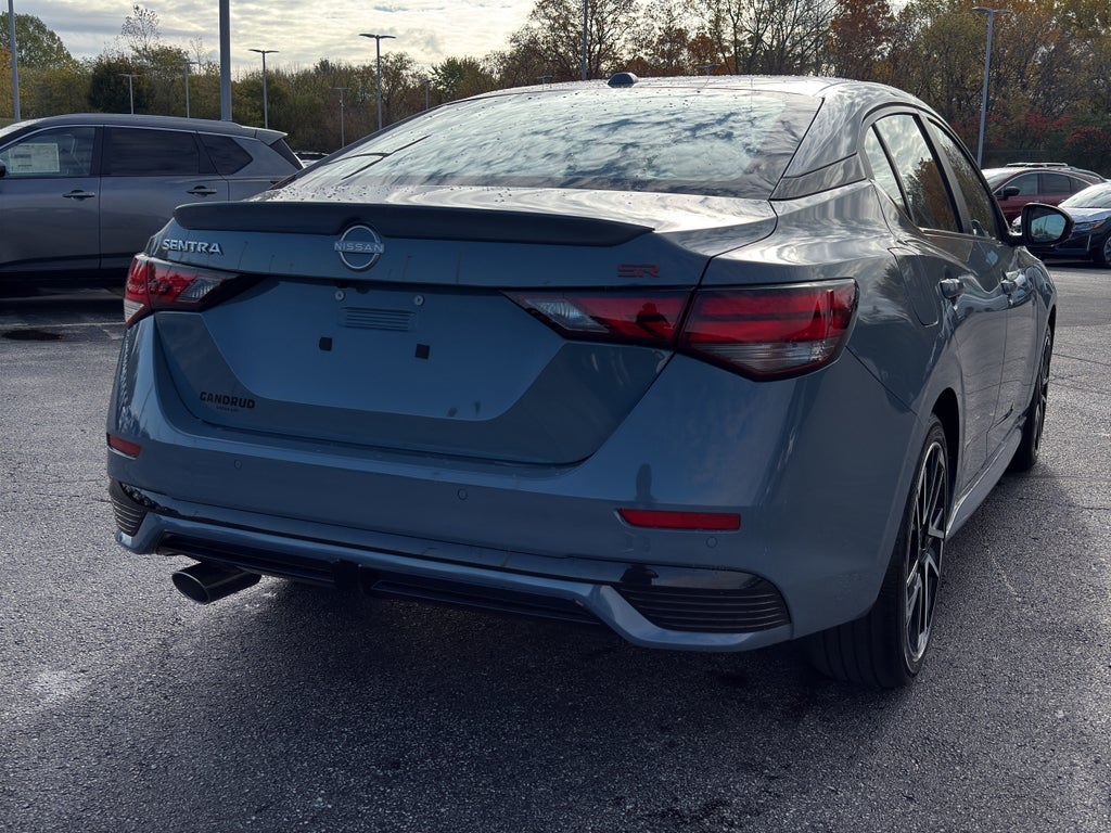 2025 Nissan Sentra SR CVT