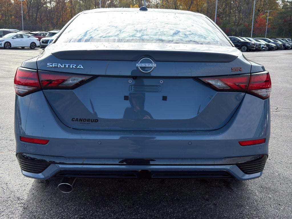 2025 Nissan Sentra SR CVT