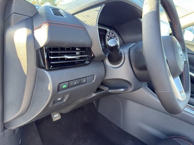 2025 Nissan Sentra SR CVT