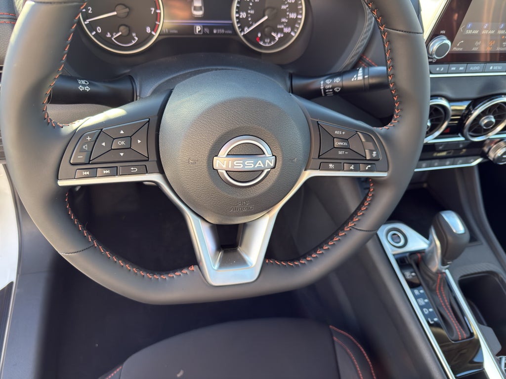 2025 Nissan Sentra SR CVT