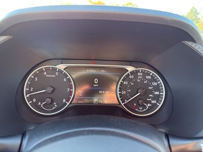 2025 Nissan Sentra SR CVT