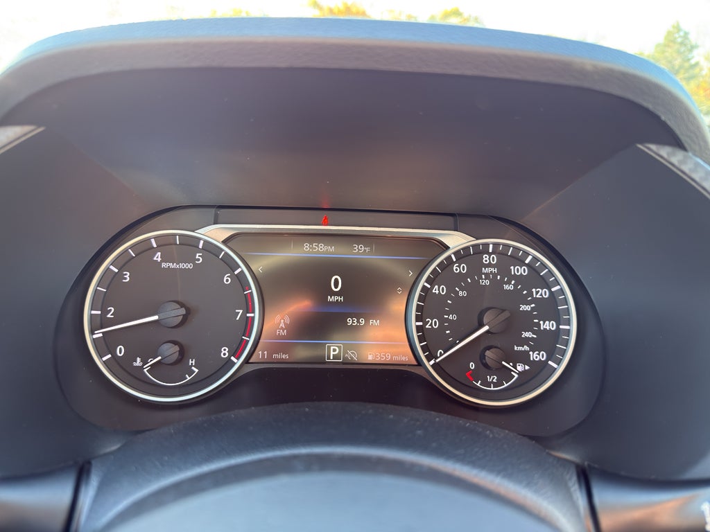 2025 Nissan Sentra SR CVT