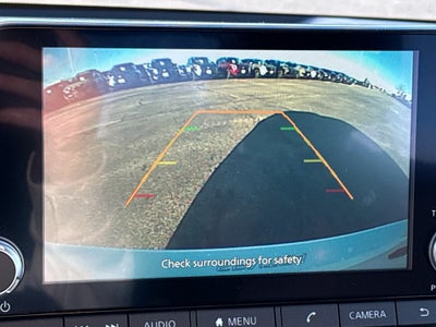 2025 Nissan Sentra SR CVT