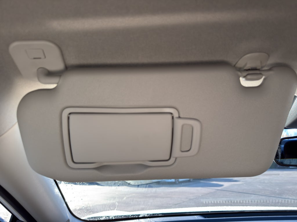 2025 Nissan Sentra SR CVT