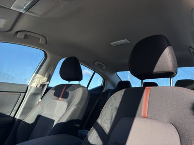 2025 Nissan Sentra SR CVT