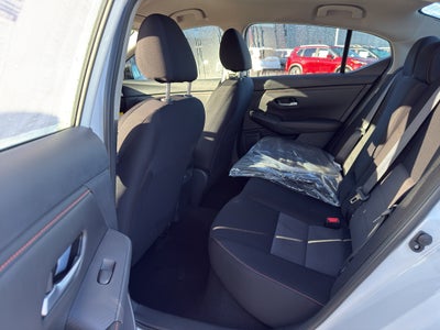 2025 Nissan Sentra SR CVT