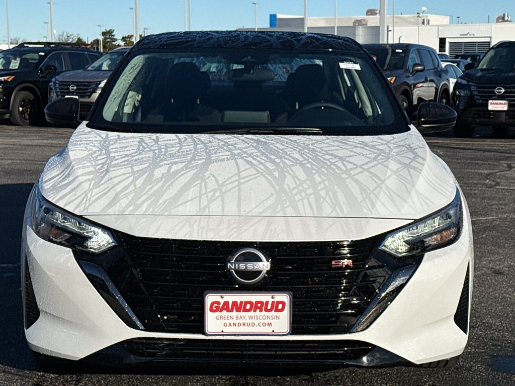 2025 Nissan Sentra SR CVT