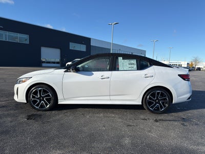 2025 Nissan Sentra SR CVT