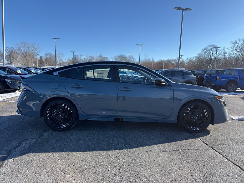 2026 Nissan Sentra SR Sedan