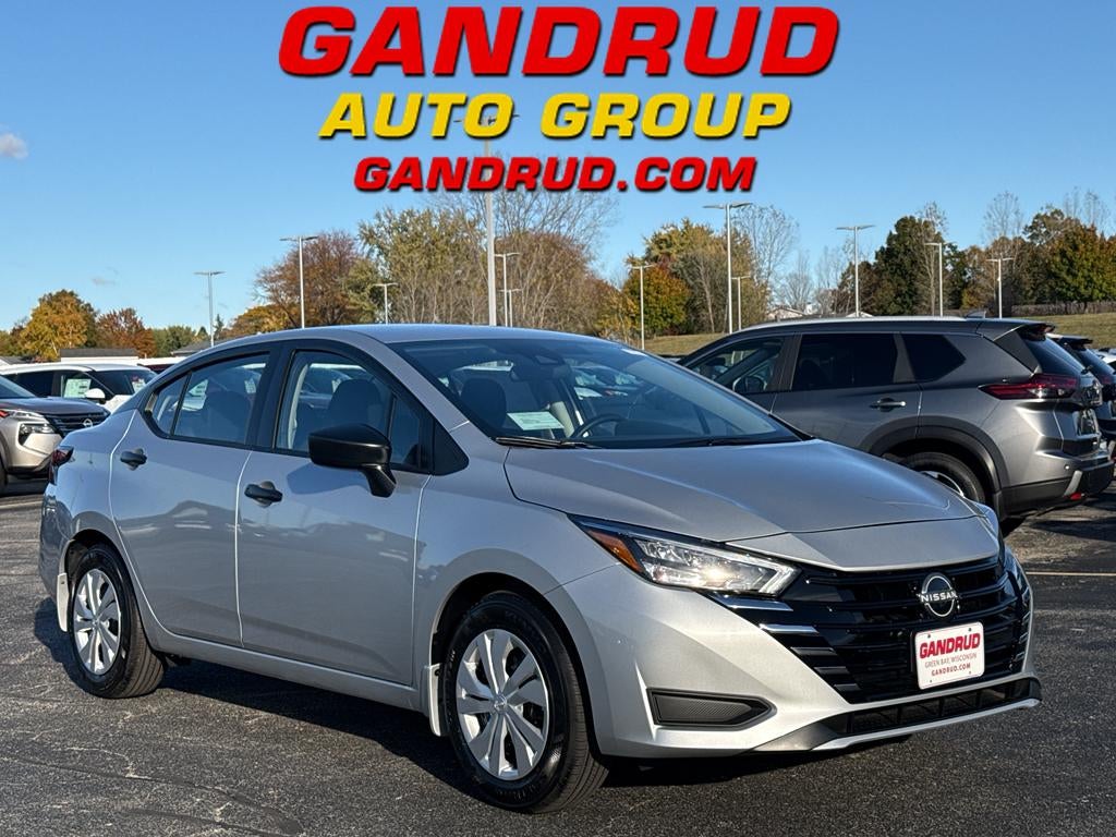 2025 Nissan Versa S CVT