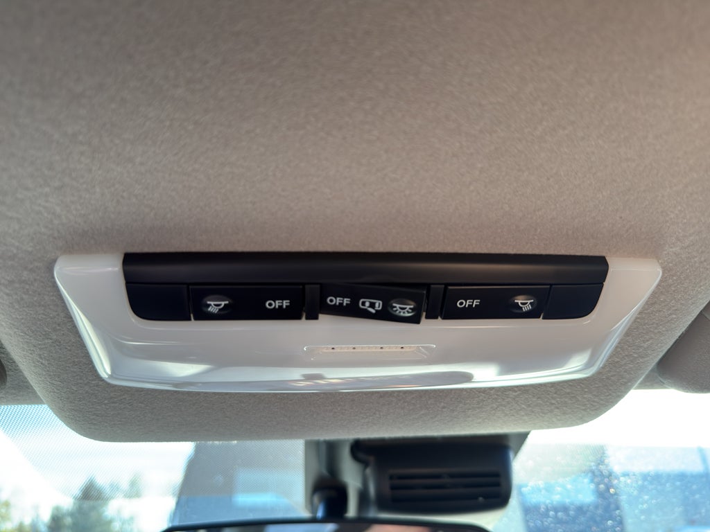 2025 Nissan Versa S CVT