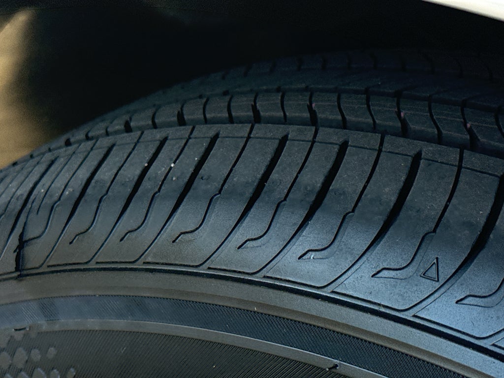 2025 Nissan Versa S CVT