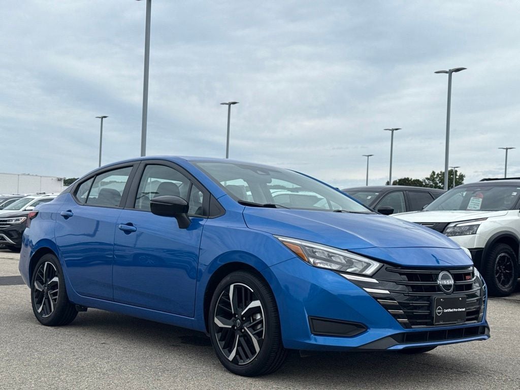 2024 Nissan Versa SR CVT