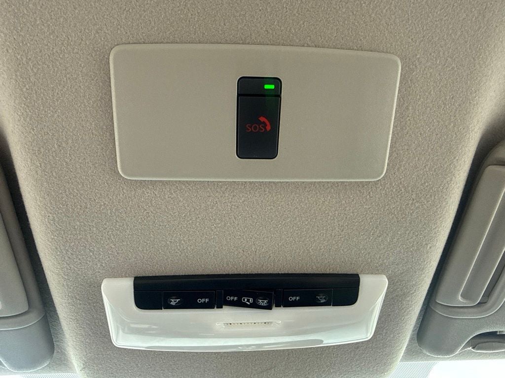 2024 Nissan Versa SR CVT