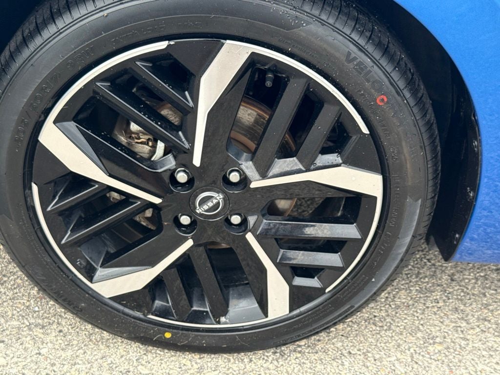 2024 Nissan Versa SR CVT
