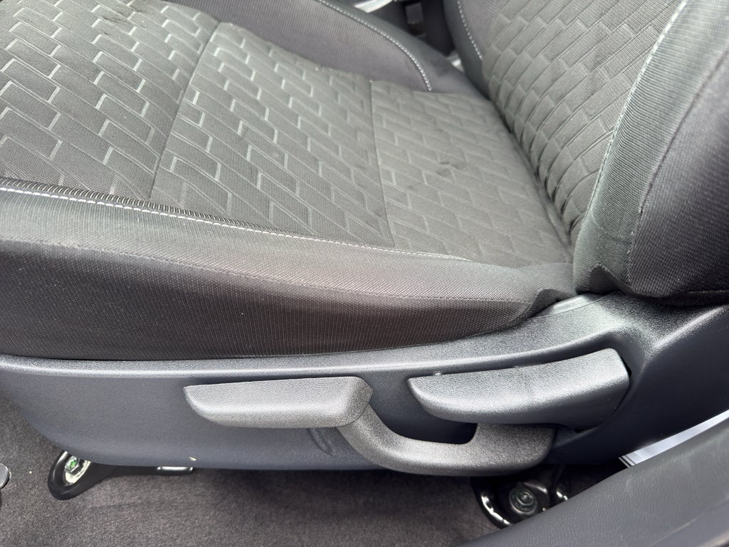 2023 Nissan Kicks SV FWD