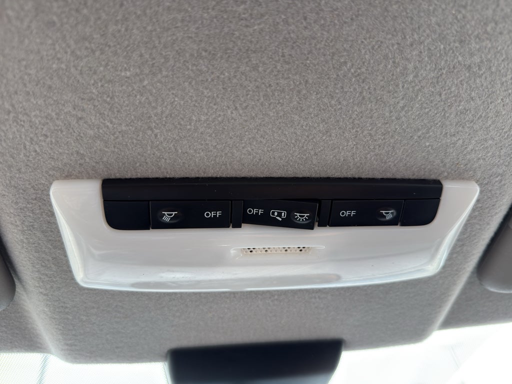 2023 Nissan Kicks SV FWD