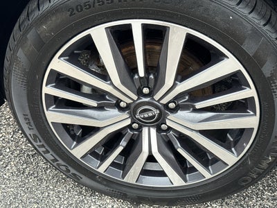 2023 Nissan Kicks SV FWD