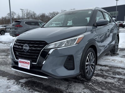 2023 Nissan Kicks SV FWD