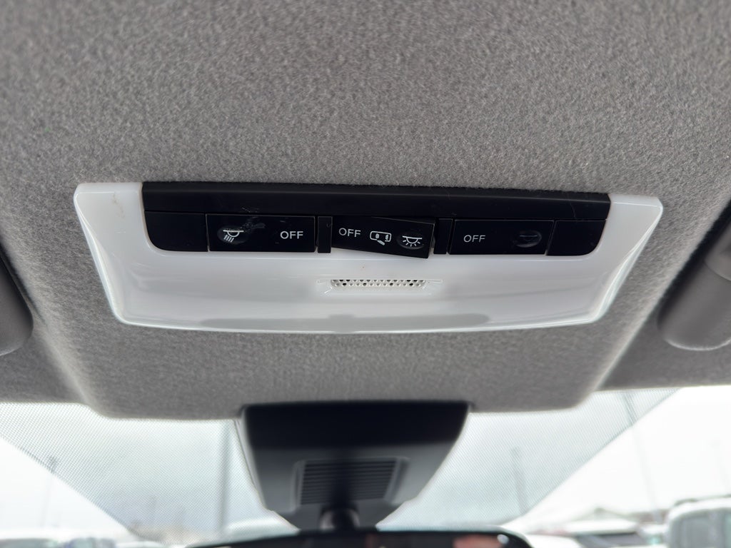 2023 Nissan Kicks SV FWD