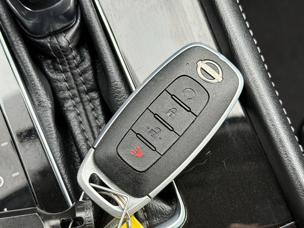 2023 Nissan Kicks SV FWD