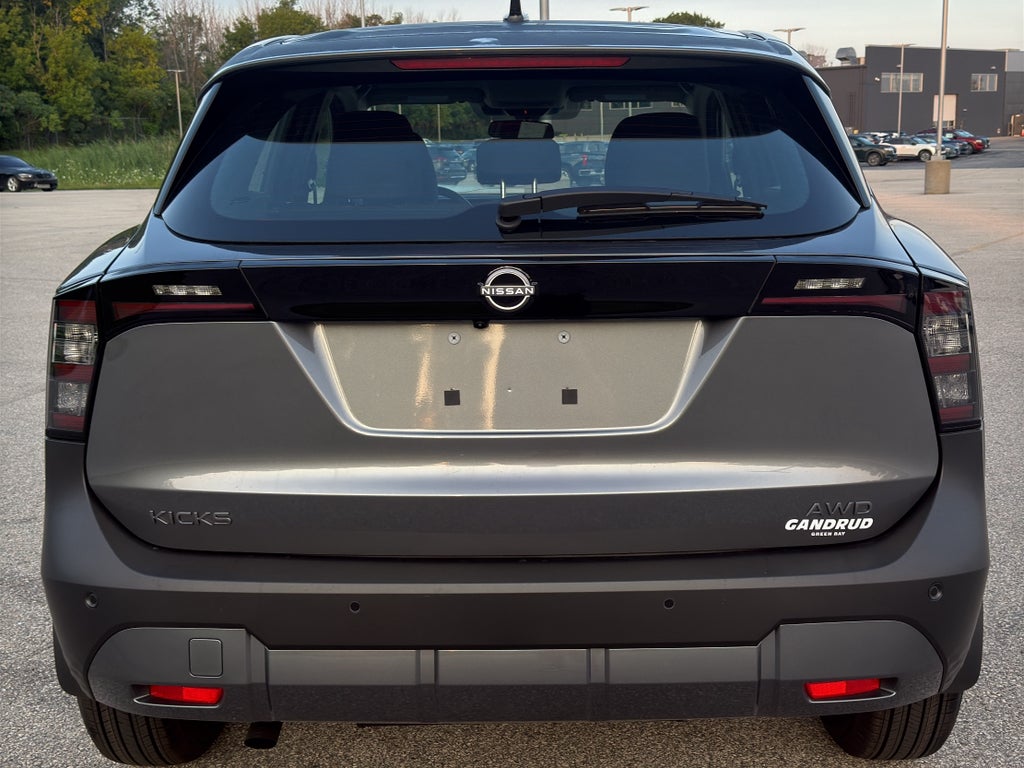 2026 Nissan Kicks S AWD