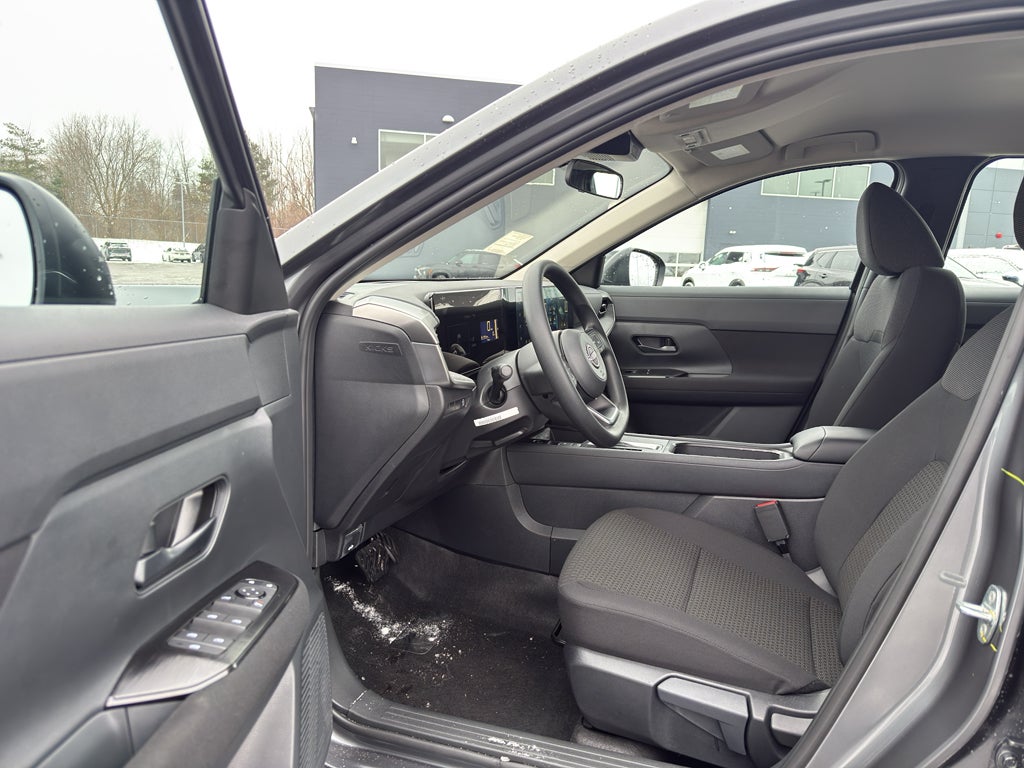 2026 Nissan Kicks S FWD