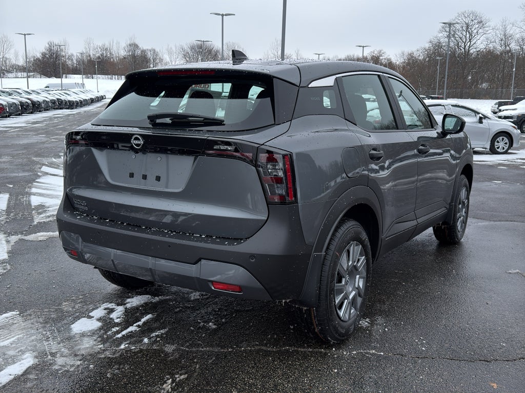 2026 Nissan Kicks S FWD