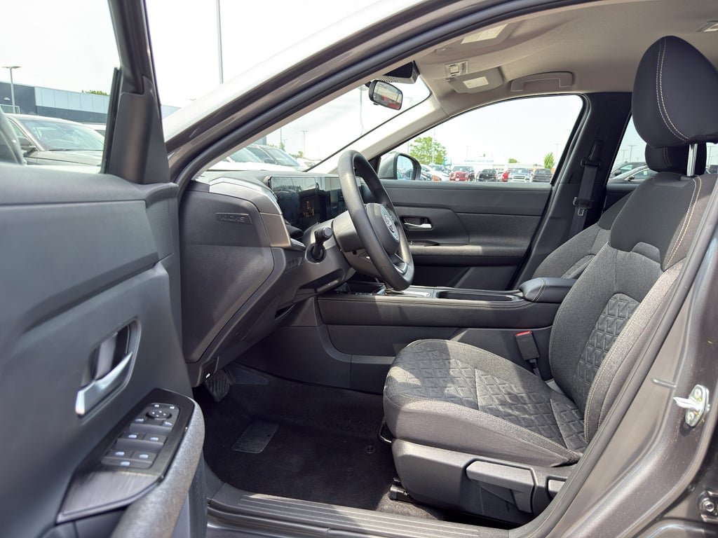 2025 Nissan Kicks SV AWD