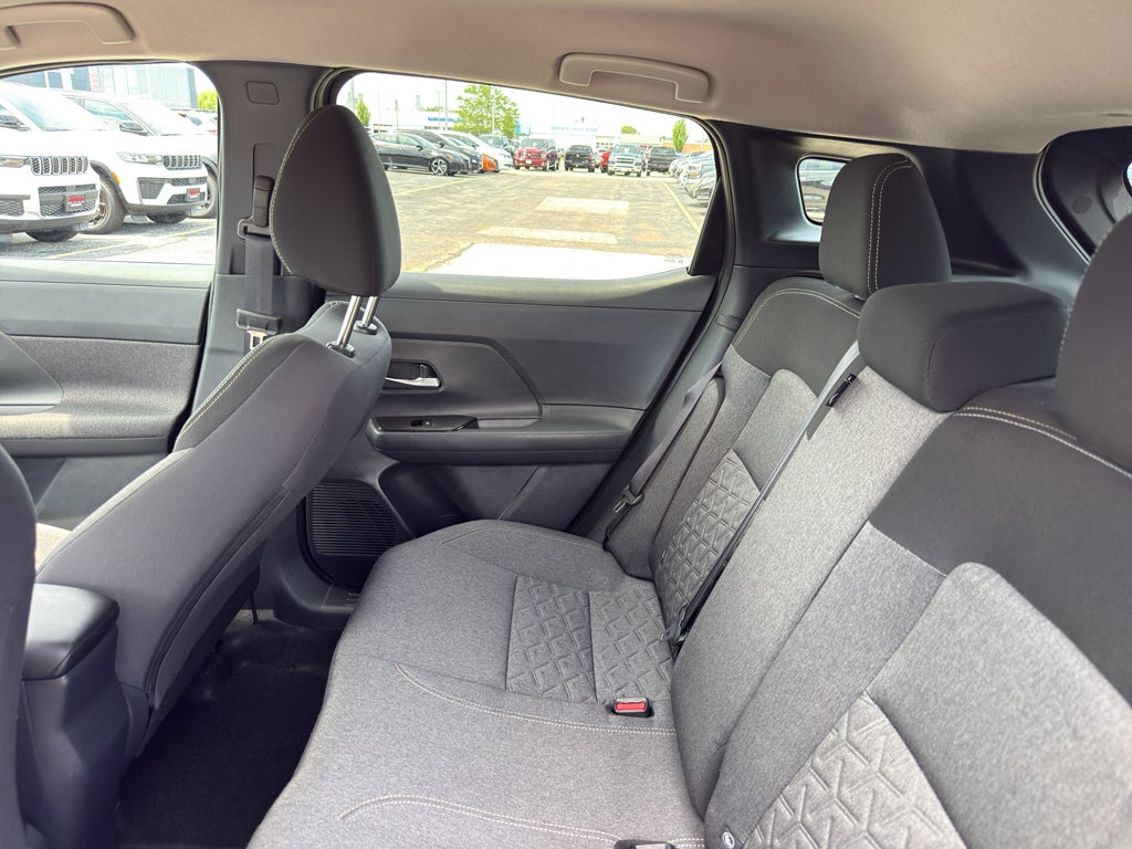 2025 Nissan Kicks SV AWD