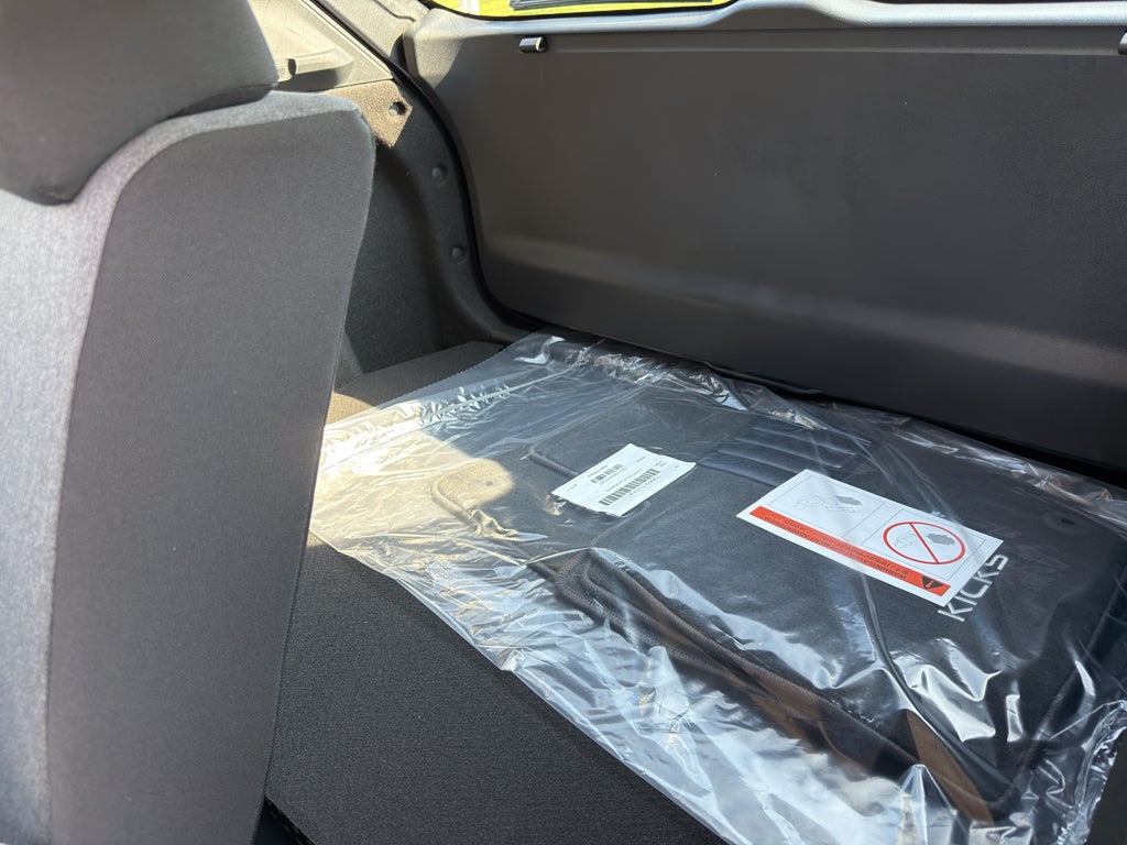 2026 Nissan Kicks SV AWD