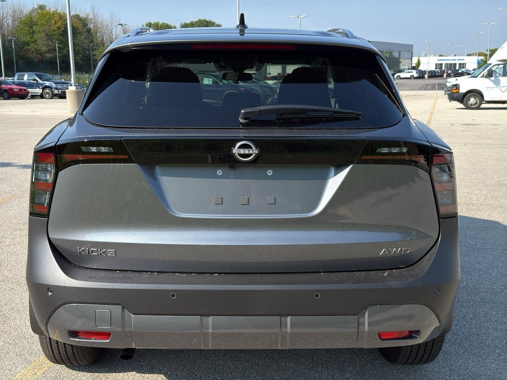 2026 Nissan Kicks SV AWD