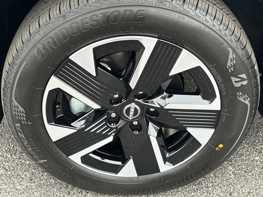 2026 Nissan Kicks SV AWD