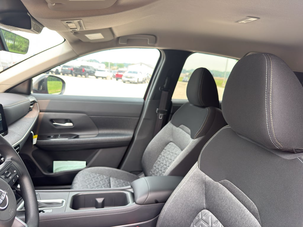 2026 Nissan Kicks SV AWD