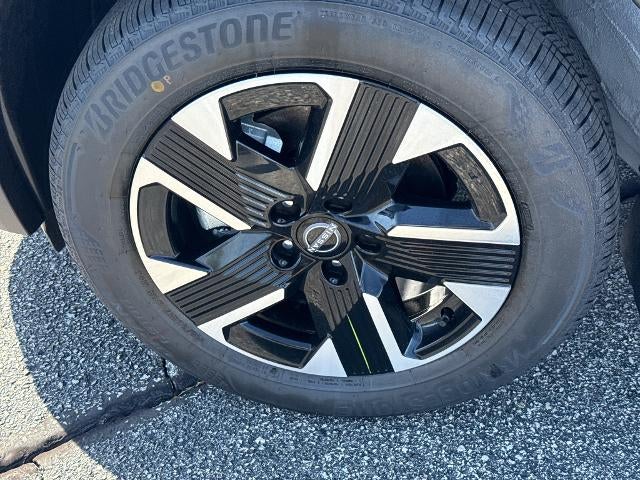2027 Nissan Kicks SV AWD