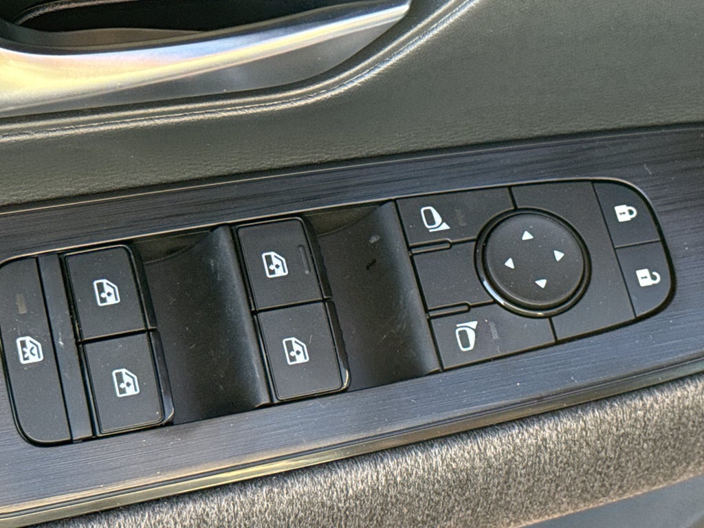 2026 Nissan Kicks SV AWD