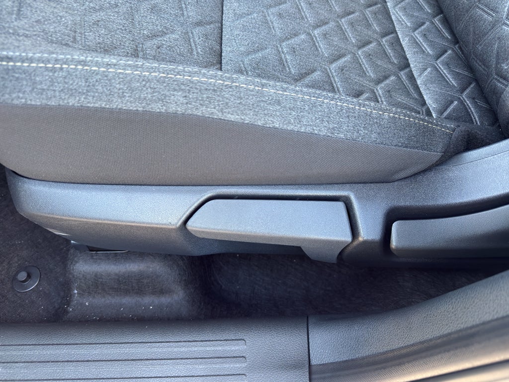 2026 Nissan Kicks SV AWD