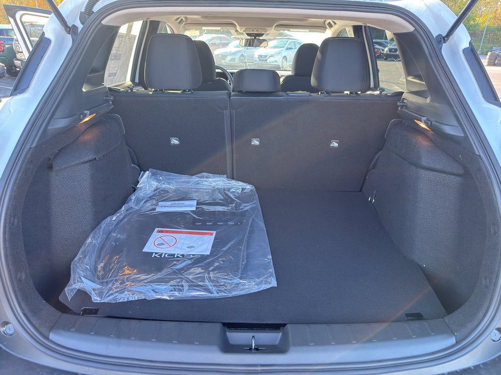 2026 Nissan Kicks SV AWD