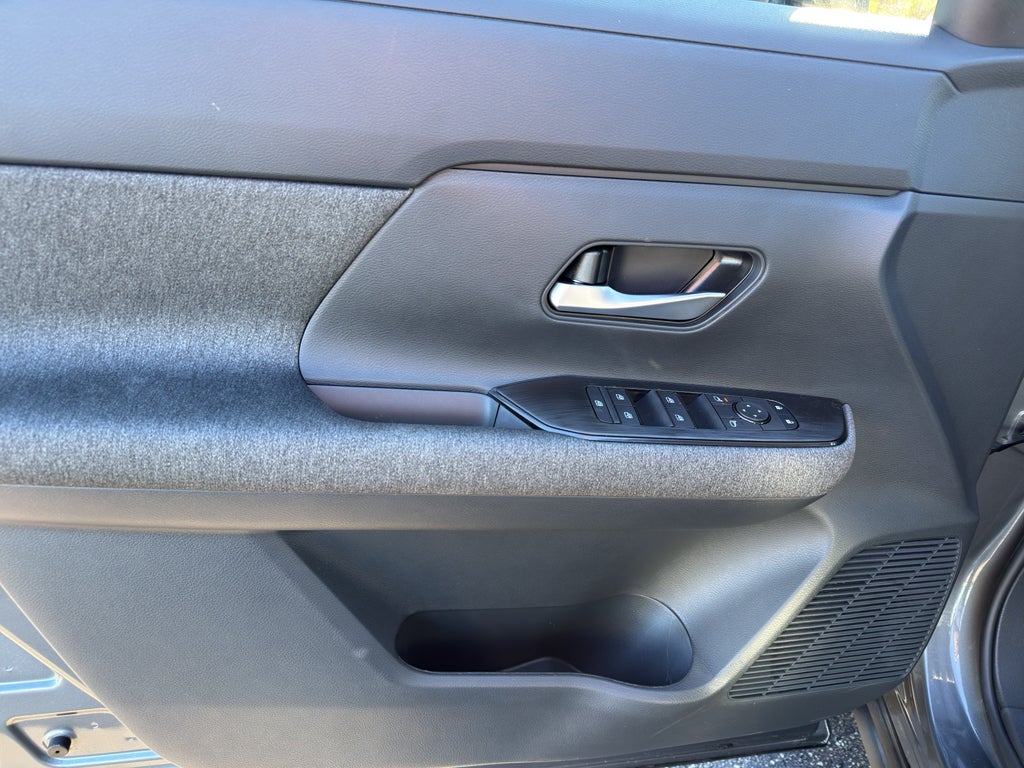 2026 Nissan Kicks SV AWD