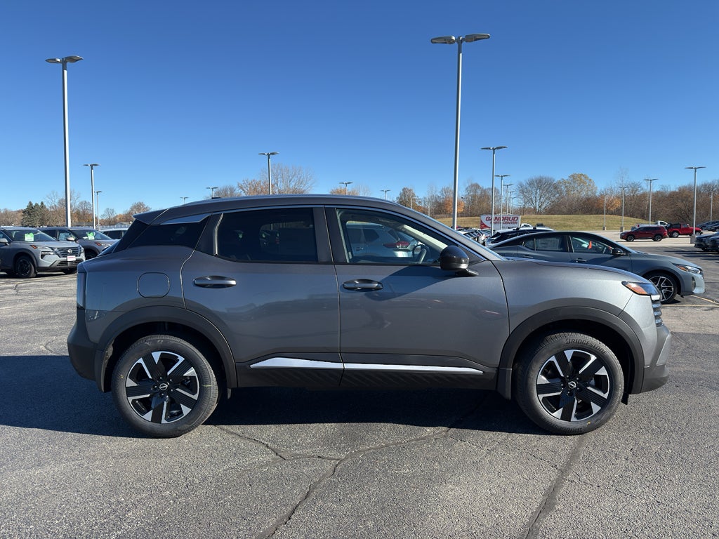 2026 Nissan Kicks SV AWD