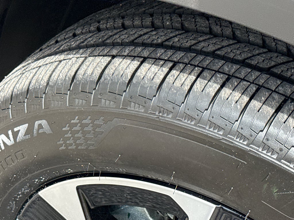 2026 Nissan Kicks SV AWD