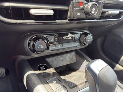 2026 Nissan Kicks SV AWD