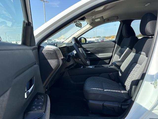 2027 Nissan Kicks SV AWD