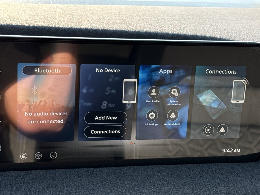 2026 Nissan Kicks SV AWD