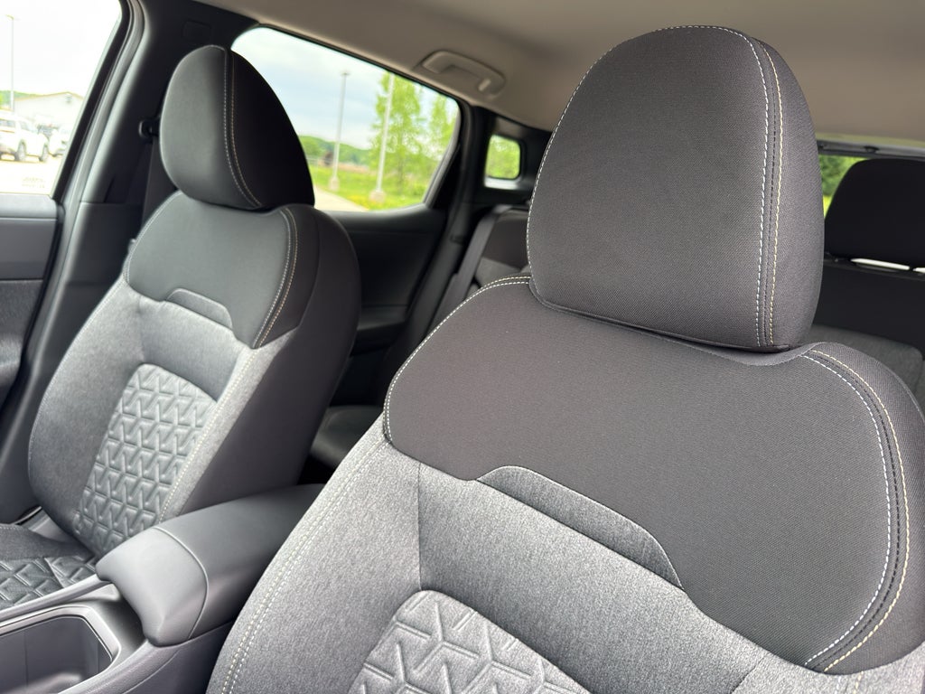 2026 Nissan Kicks SV AWD