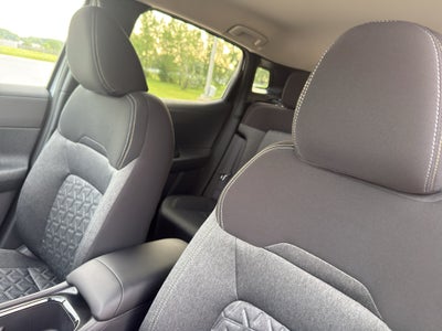 2026 Nissan Kicks SV AWD