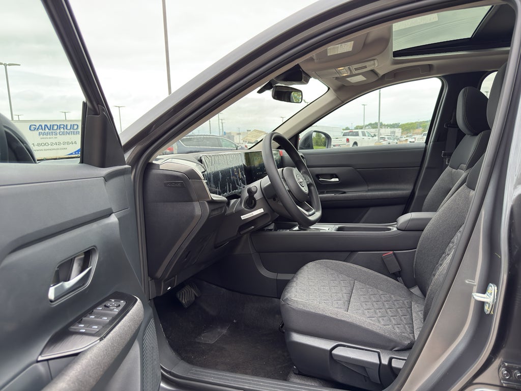 2026 Nissan Kicks SV AWD