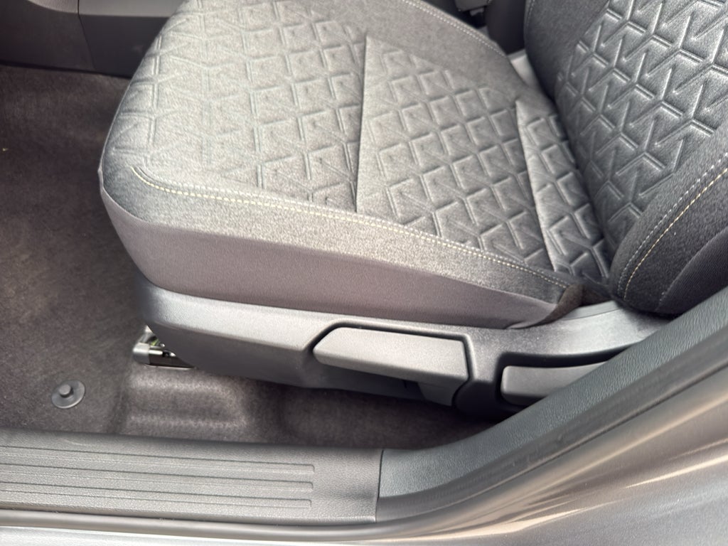 2026 Nissan Kicks SV AWD